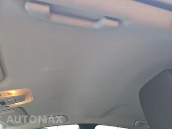 2021 Toyota Prius Prime LE - miniatura 17