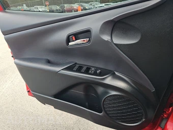 2021 Toyota Prius Prime LE - miniatura 9