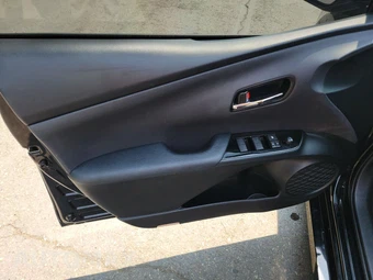 2021 Toyota Prius XLE - miniatura 9