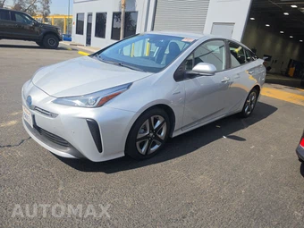 2021 Toyota Prius XLE