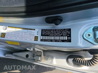 2021 Toyota Prius XLE - miniatura 14