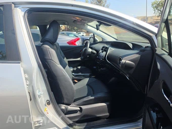 2021 Toyota Prius XLE - miniatura 8