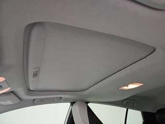 2021 Toyota Prius XLE – miniatura 18
