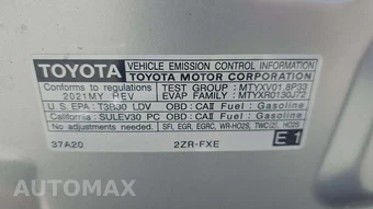 2021 Toyota Prius XLE – miniatura 17