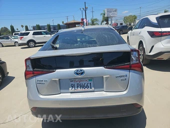 2021 Toyota Prius XLE – miniatura 5
