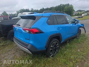 2021 Toyota RAV4 Adventure - miniatura 4