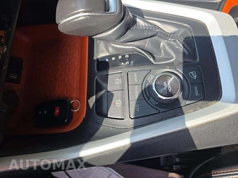 2021 Toyota RAV4 Adventure - miniatura 8