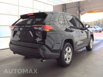 2021 Toyota RAV4 Hybrid LE – miniatura 4