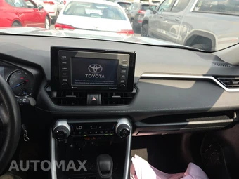2021 Toyota RAV4 Hybrid LE - miniatura 11