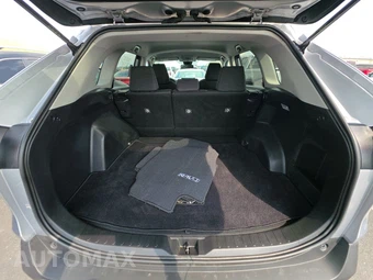 2021 Toyota RAV4 Hybrid LE - miniatura 16