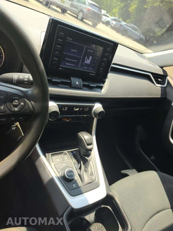 2021 Toyota RAV4 Hybrid LE - miniatura 10
