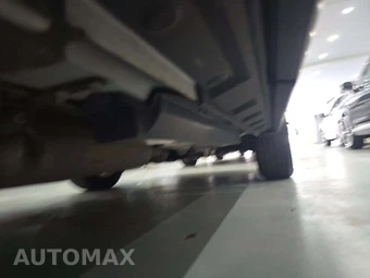 2021 Toyota RAV4 Hybrid LE - miniatura 17