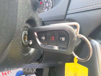 2021 Toyota RAV4 Hybrid LE - miniatura 5