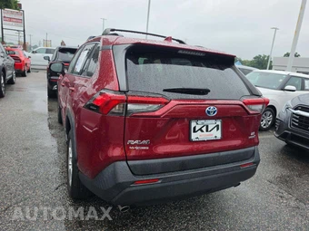 2021 Toyota RAV4 Hybrid LE - miniatura 2