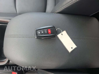 2021 Toyota RAV4 Hybrid Limited - miniatura 8
