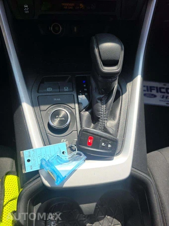 2021 Toyota RAV4 Hybrid XLE - miniatura 8