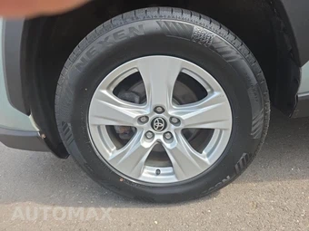 2021 Toyota RAV4 Hybrid XLE - miniatura 8