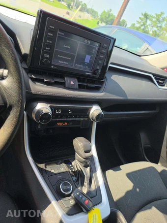 2021 Toyota RAV4 Hybrid XLE - miniatura 10