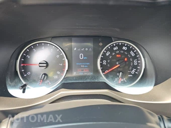2021 Toyota RAV4 LE - miniatura 12