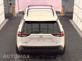 2021 Toyota RAV4 LE - miniatura 5