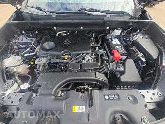 2021 Toyota RAV4 LE - miniatura 15