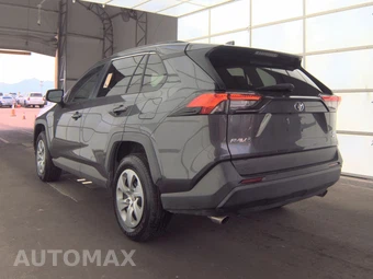 2021 Toyota RAV4 LE - miniatura 6