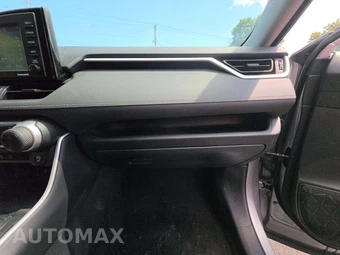2021 Toyota RAV4 LE – miniatura 19