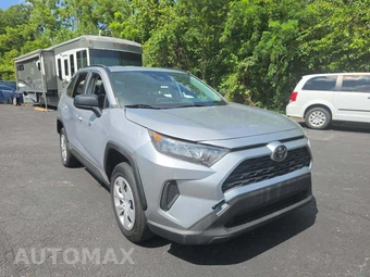 2021 Toyota RAV4 LE – miniatura 4