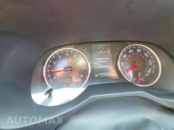 2021 Toyota RAV4 LE – miniatura 9
