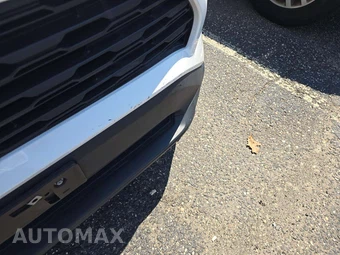 2021 Toyota RAV4 LE - miniatura 22