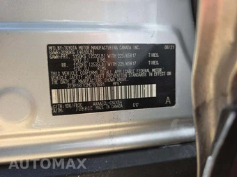 2021 Toyota RAV4 LE - miniatura 5