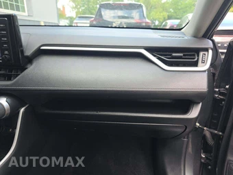 2021 Toyota RAV4 LE - miniatura 19