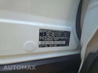 2021 Toyota RAV4 LE - miniatura 5