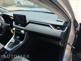 2021 Toyota RAV4 LE – miniatura 19