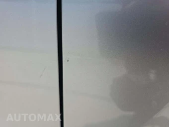 2021 Toyota RAV4 LE – miniatura 23