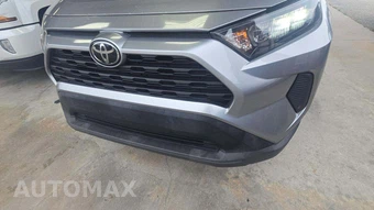 2021 Toyota RAV4 LE - miniatura 20