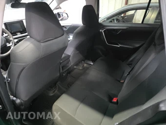 2021 Toyota RAV4 LE - miniatura 10