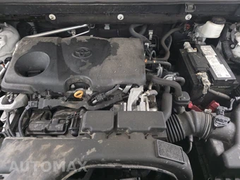 2021 Toyota RAV4 LE - miniatura 16