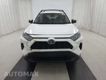 2021 Toyota RAV4 LE - miniatura 6