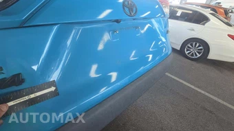 2021 Toyota RAV4 LE - miniatura 22