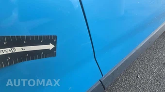 2021 Toyota RAV4 LE - miniatura 23