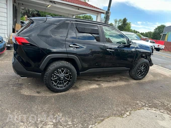 2021 Toyota RAV4 Limited - miniatura 6