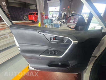 2021 Toyota RAV4 Prime SE - miniatura 9