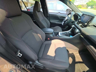 2021 Toyota RAV4 Prime SE - miniatura 18
