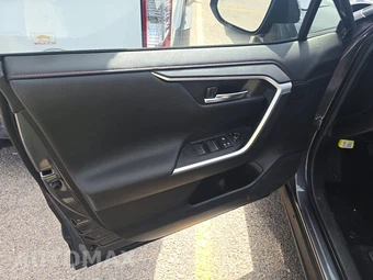2021 Toyota RAV4 Prime XSE – miniatura 9