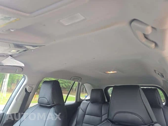 2021 Toyota RAV4 XLE - miniatura 11