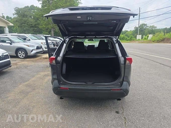 2021 Toyota RAV4 XLE - miniatura 14