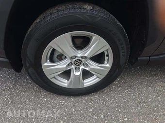 2021 Toyota RAV4 XLE - miniatura 21