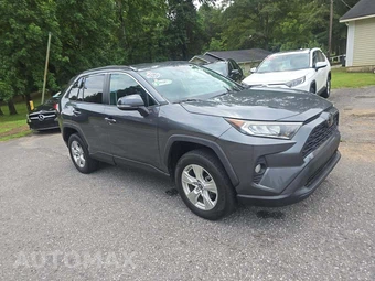 2021 Toyota RAV4 XLE - miniatura 4