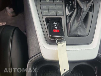 2021 Toyota RAV4 XLE - miniatura 8